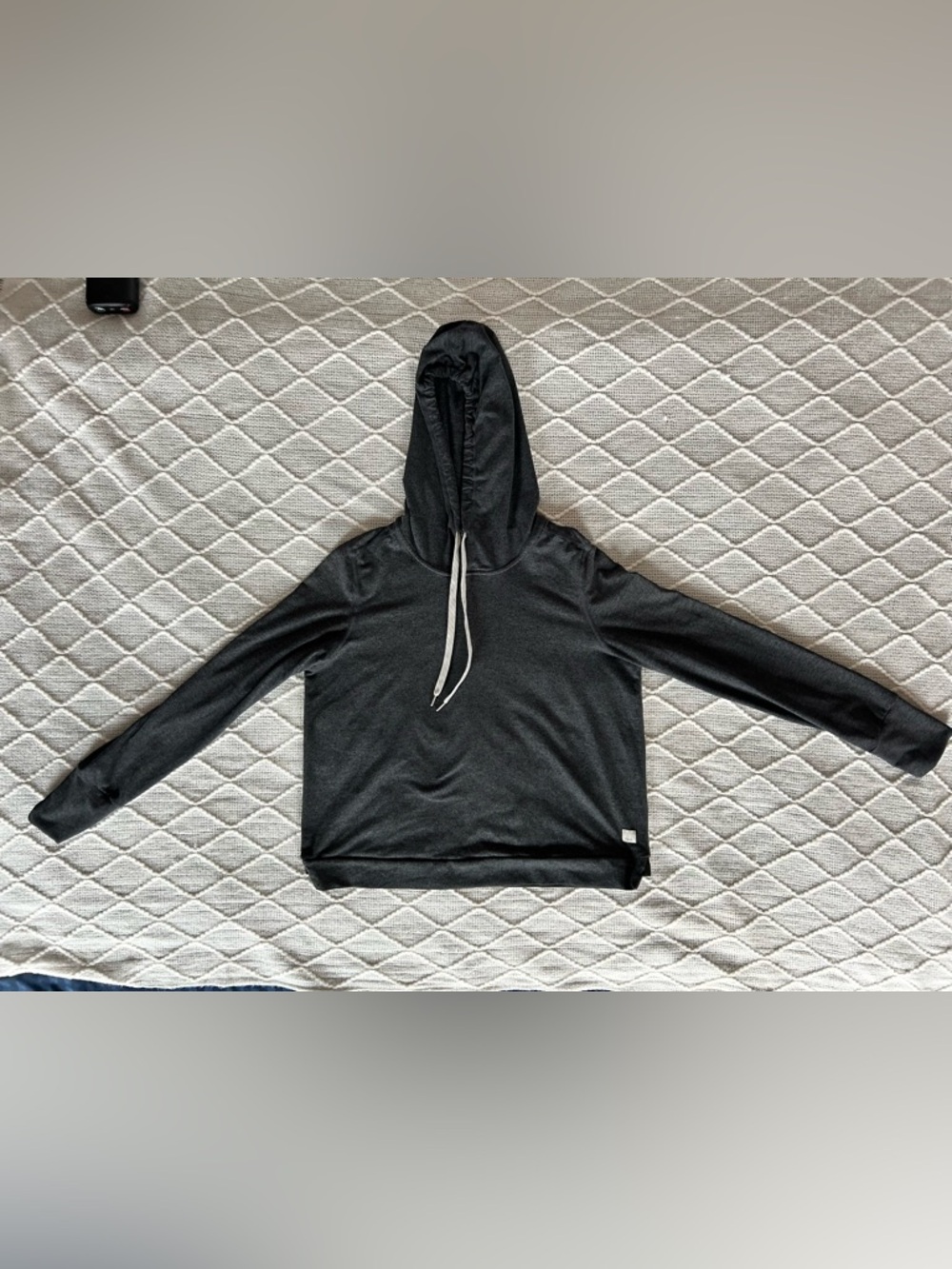 Vuori Women’s Soft Hoodie Charcoal Gray size medium - Picture 3 of 9